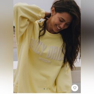 Daily drills sports crew in lemonade